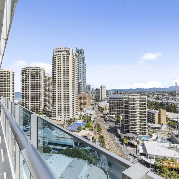 city views over surfers paradise - Level 14