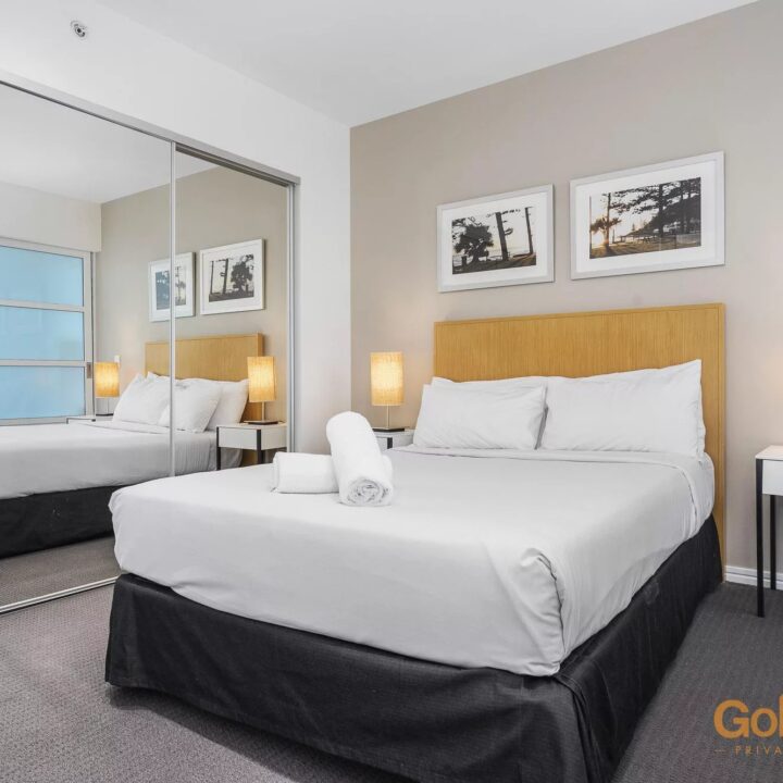 luxury accommodation surfers paradise - Level 31