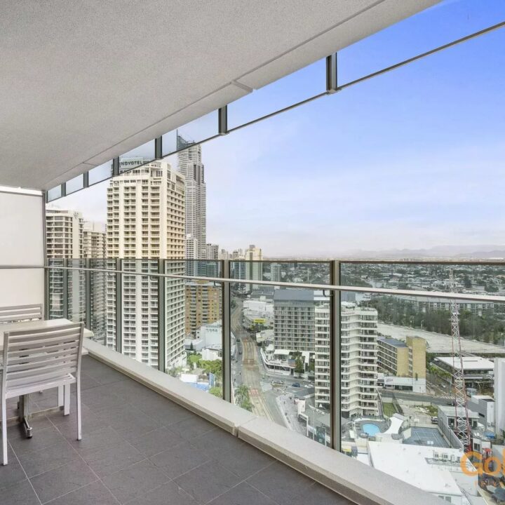 one-bedroom apartments surfers paradise