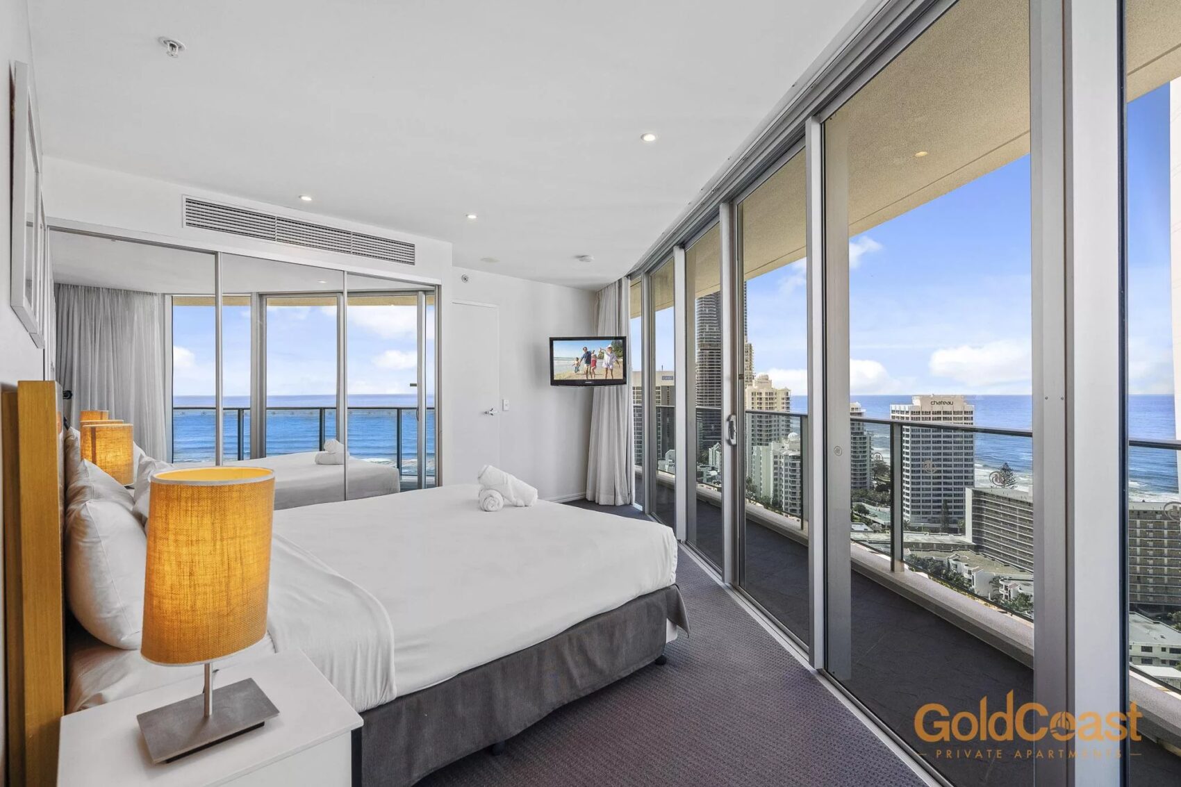 Photo inspiration: Fresh Look at Holiday Apartments Surfers Paradise
