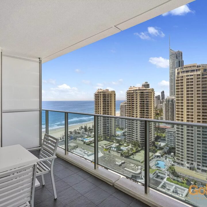 surfers paradise apartment private balcony - Level 22