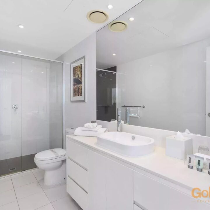 two bedroom sub penthouse bathroom