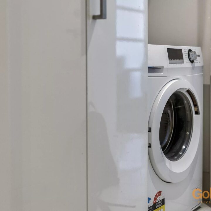 washing machine and dryer - Level 11