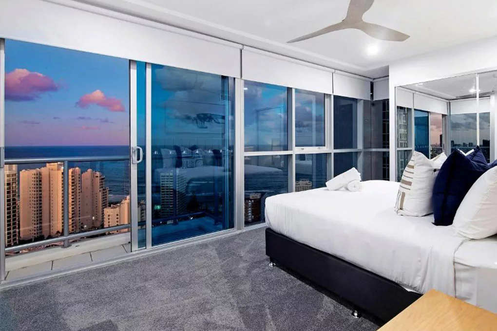 three-bedroom apartments surfers paradise