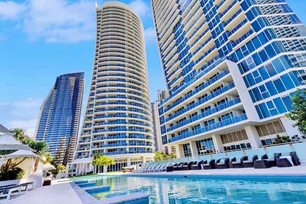 H Luxury Residence Apartments, Surfers Paradise