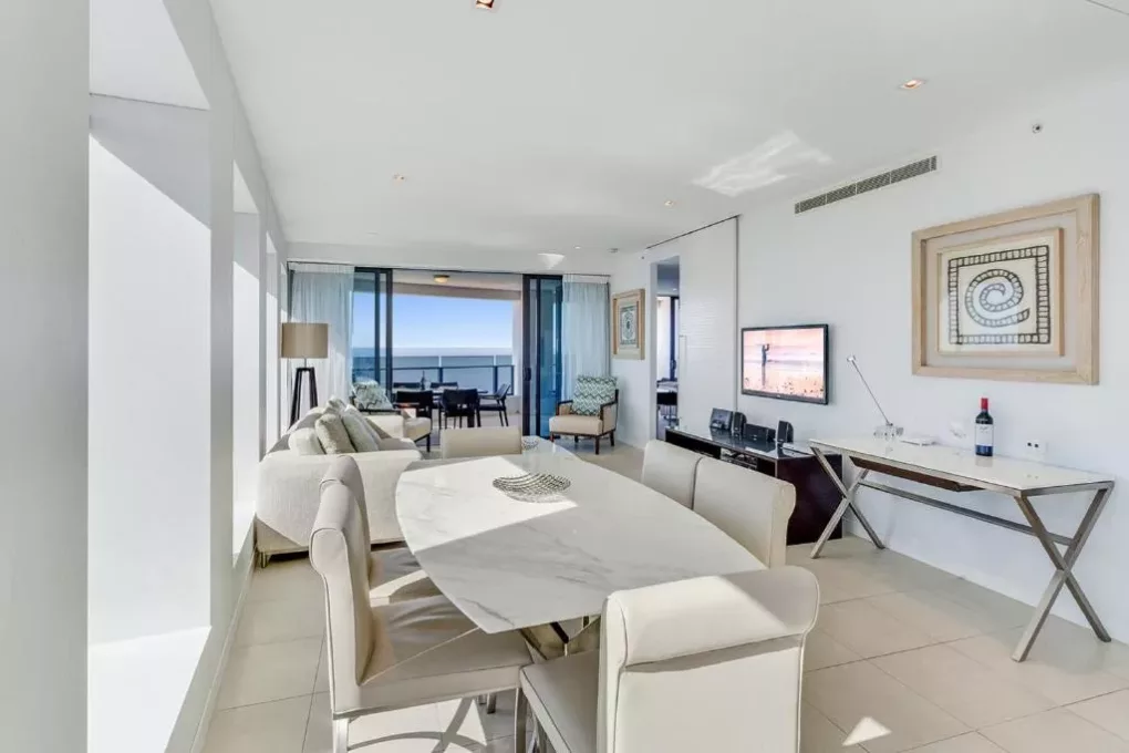 Surfers Paradise holiday apartments