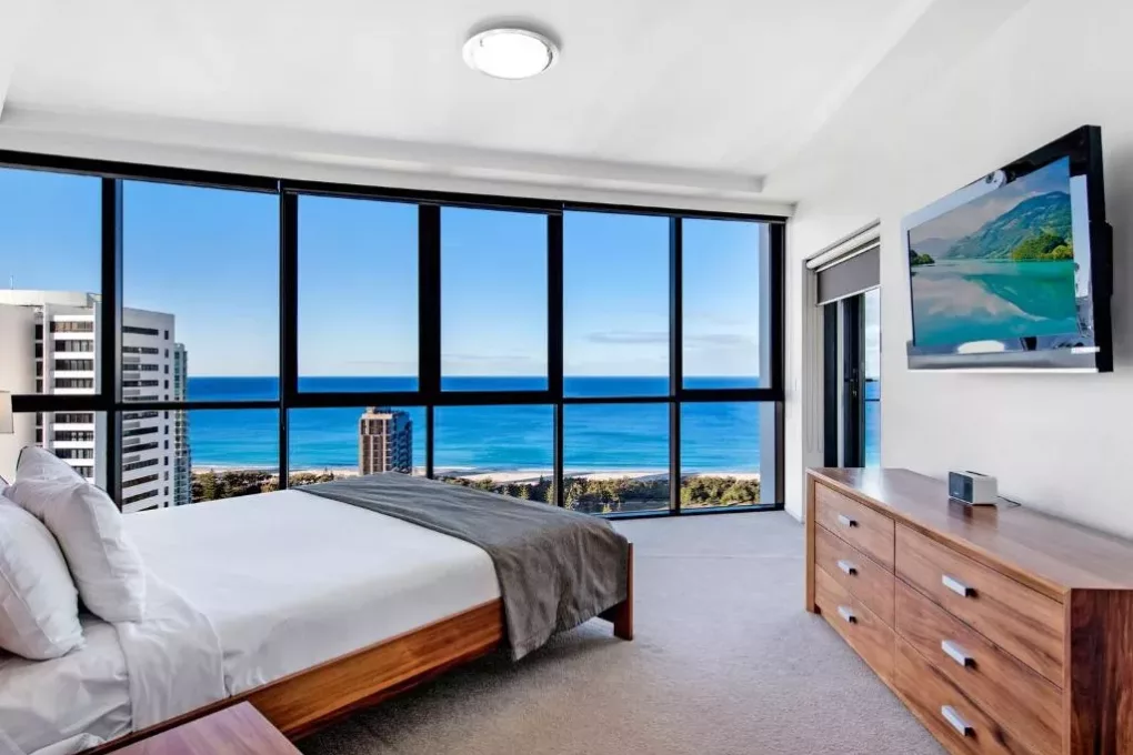 broadbeach penthouse apartment