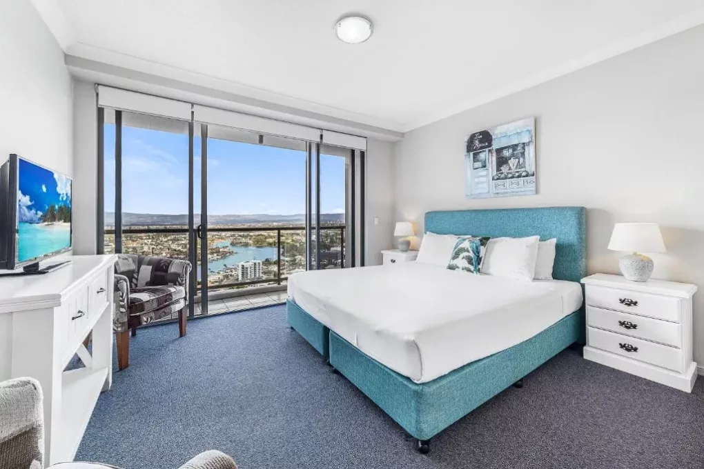 three-bedroom apartments in Surfers Paradise