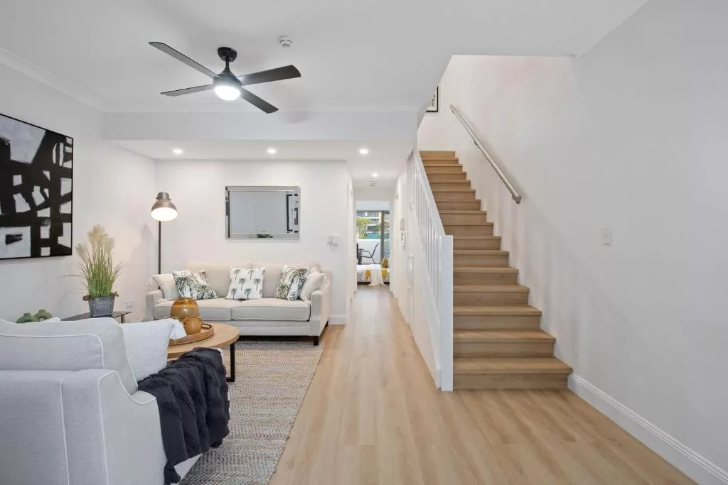 beach house surfers paradise