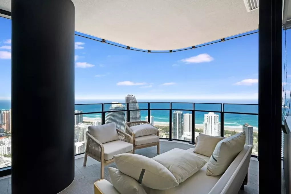 2-bedroom apartment broadbeach