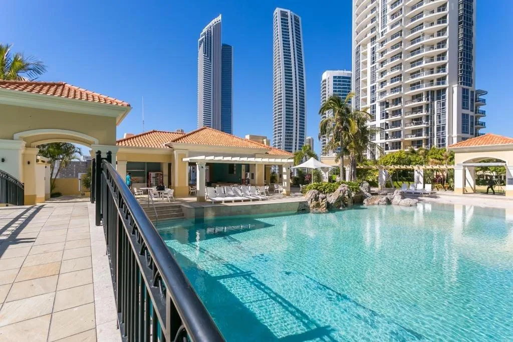 Chevron Renaissance family friendly resort surfers paradise