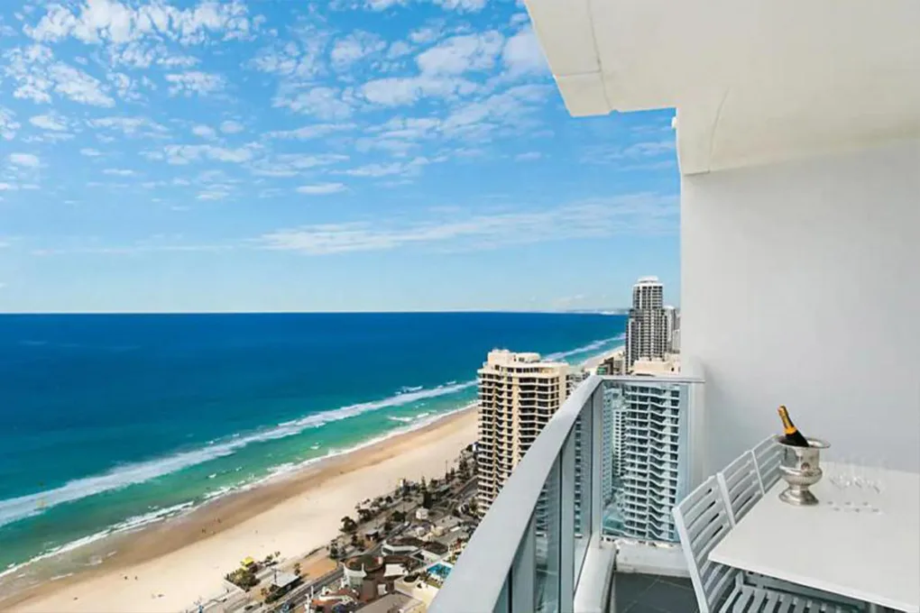 H Residences 3 bedroom holiday apartments surfers paradise