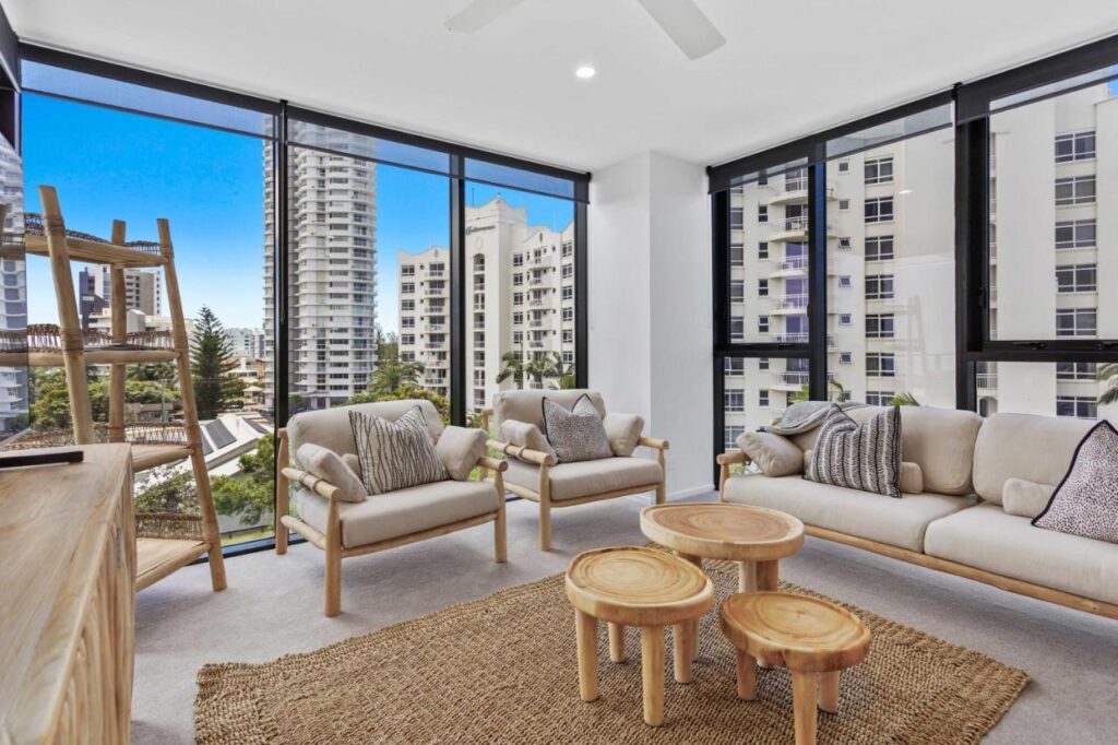 2 Bedroom Apartments Burleigh Heads family accommodation