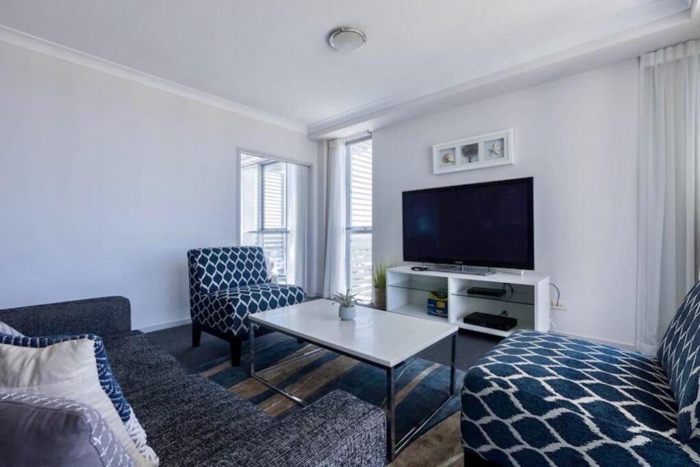 Chevron Renaissance Holiday Apartment