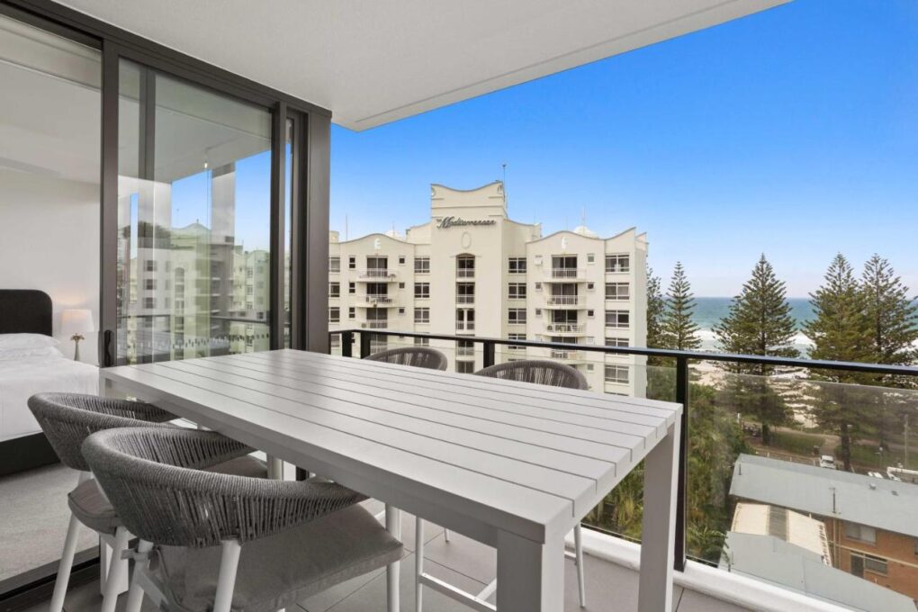 Sandbar Private Apartments Burleigh Heads