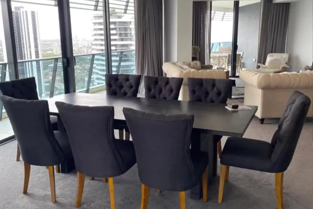 BIG 4 Bedroom Family Apartment Broadbeach