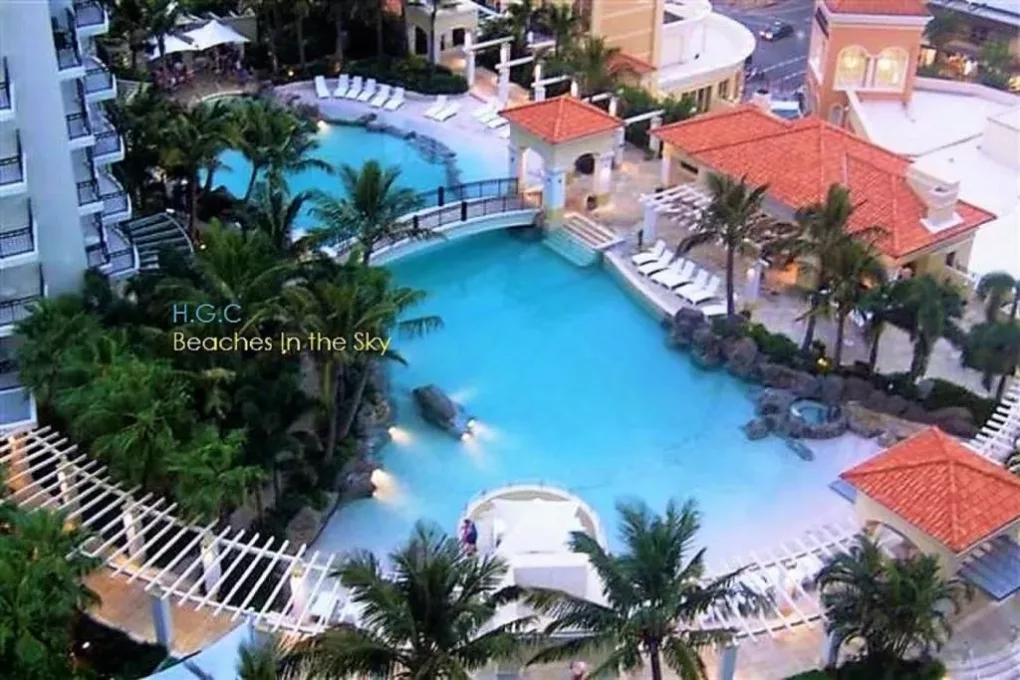 Chevron Renaissance Hotel in Surfers Paradise for Families