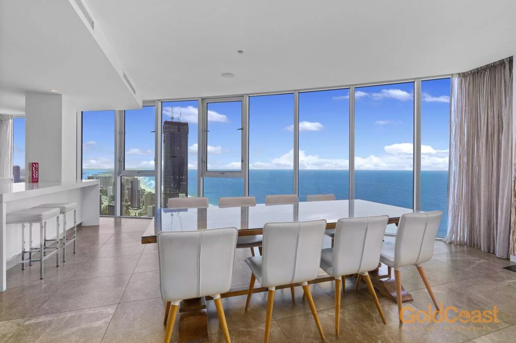 Luxurious Surfers Paradise Sub Penthouse