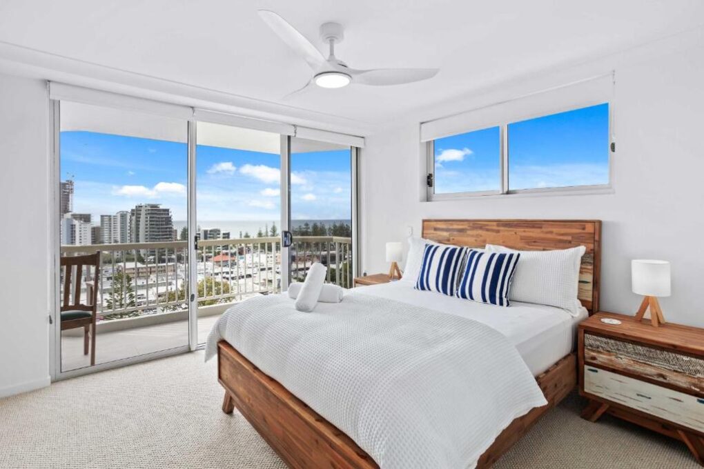 Ocean Views Apartment in Burleigh Heads