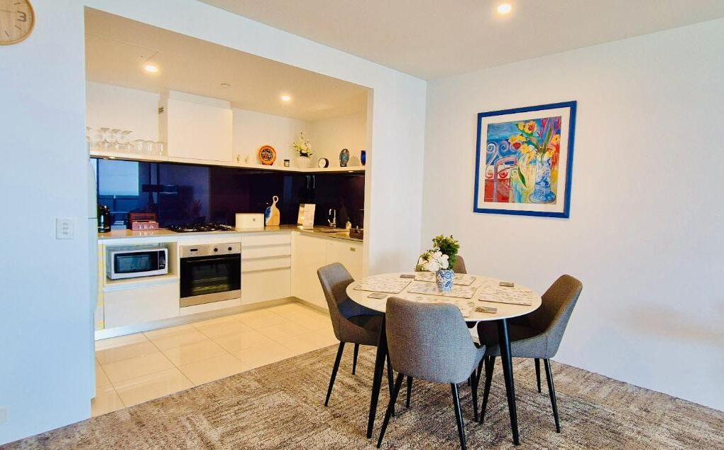 2 bedroom apartment Circle on Cavill broadbeach