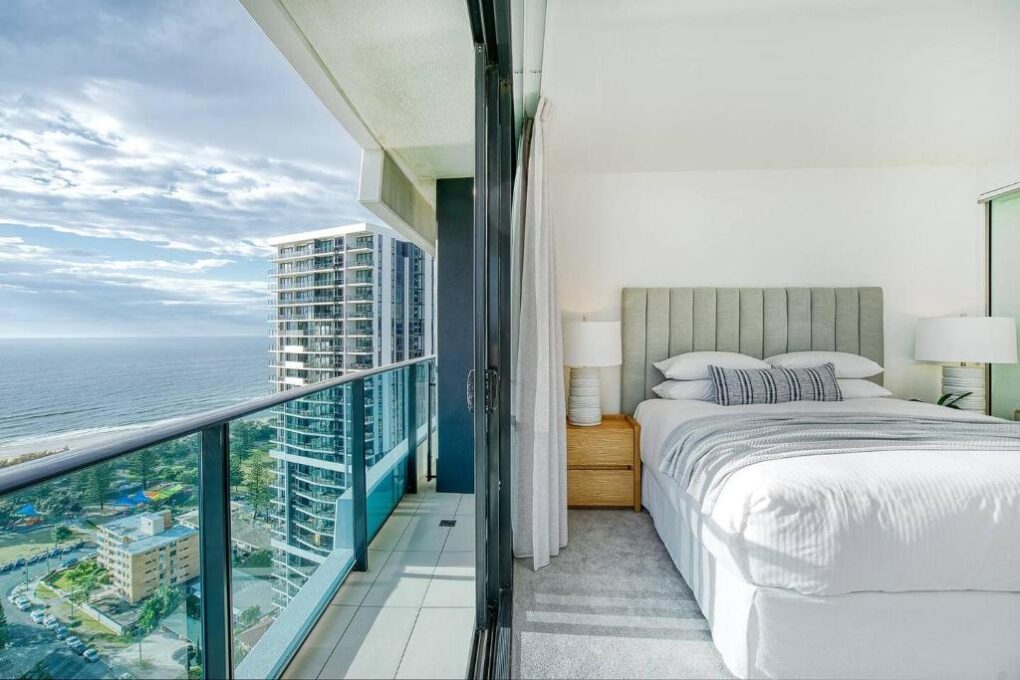 2 bedroom apartment oracle broadbeach