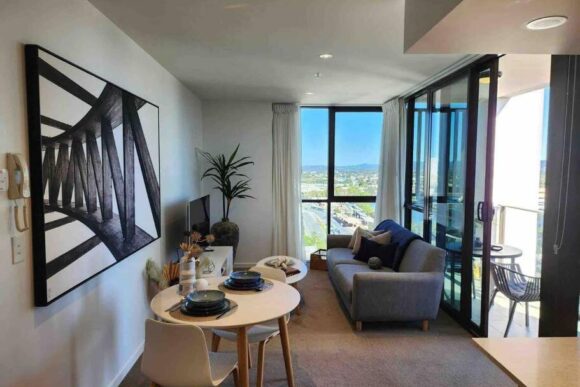 Broadbeach 1 Bedroom Apartment for Business or Leisure