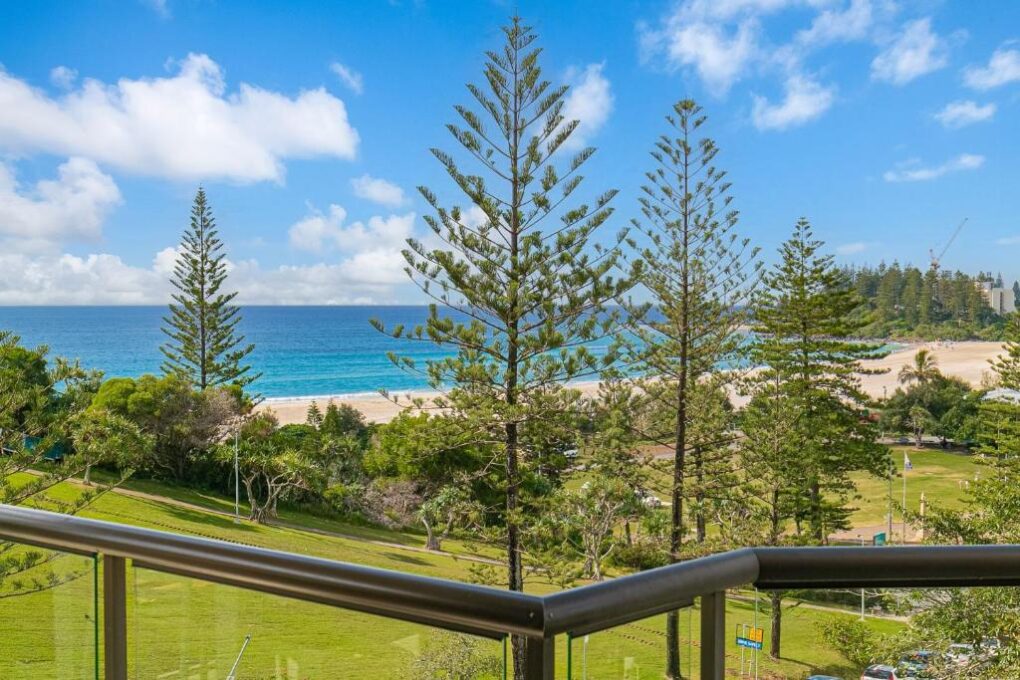 Beachfront Coolangatta accommodation