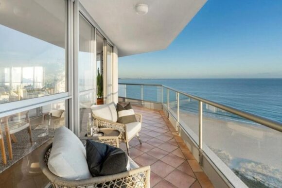 Cooly Bliss 3 Bedroom Sub-Penthouse Apartment Coolangatta