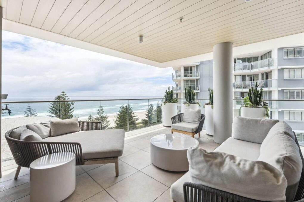 Picasso burleigh heads apartments ocean views