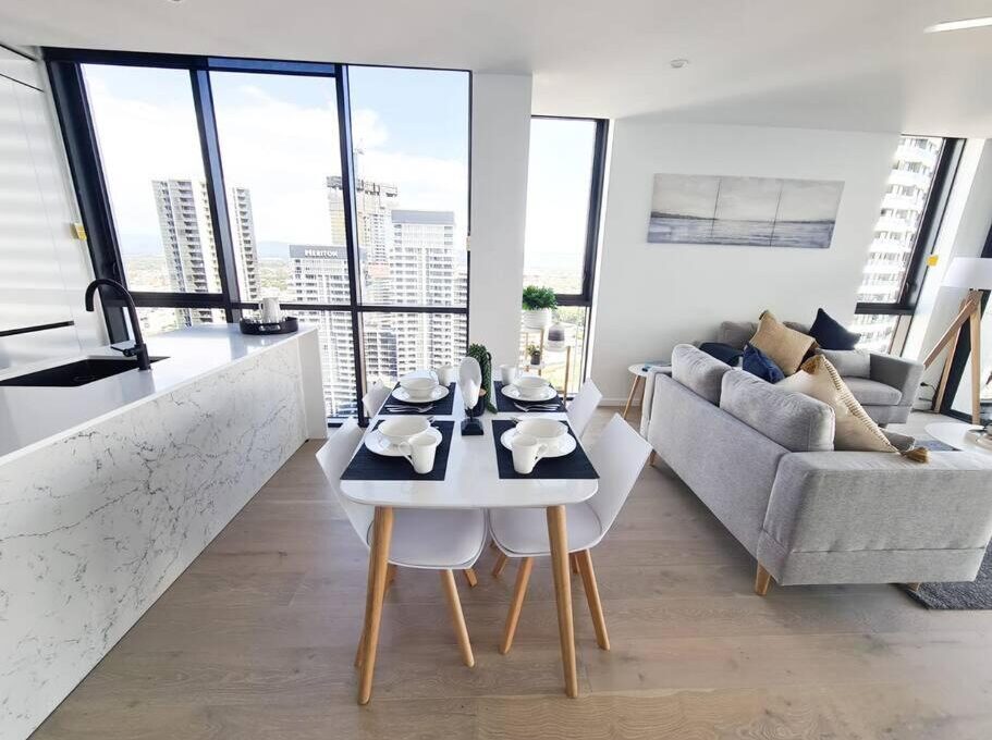 koko broadbeach 2 bedroom apartment