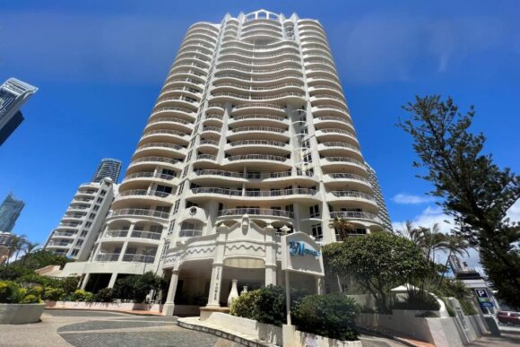 Stunning 2 Bedroom Ocean View Apartment
